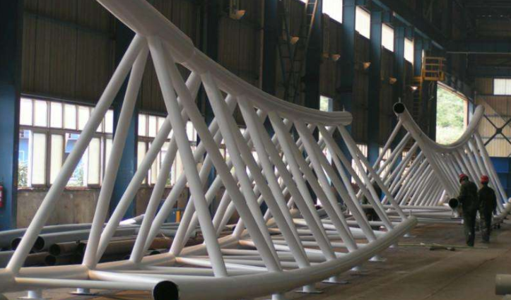 武夷山管廊钢结构与桁架结构的管道支架应该如何区分